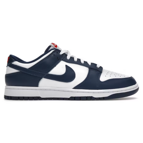 Los Nike Dunk Low Valerian Blue son perfectos para los fanáticos del baloncesto y el estilo retro. Con diseño clásico y tecnología moderna, ofrecen comodidad y moda.