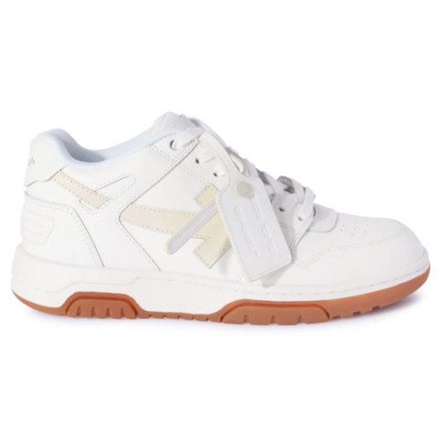 Zapatillas Off White Out Of Office en tonos blanco y beige, con detalles como motivo Arrows y suela gruesa de goma, para un estilo casual y elegante.