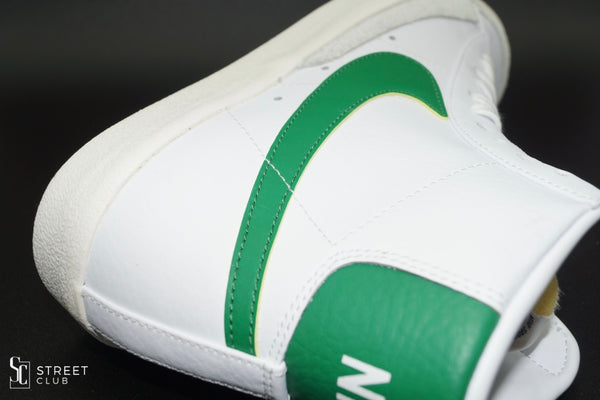 Blazer Mid 77 Vintage White Pine Green